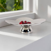 Four-Lobed-Shaped decorative Tray Mirror Finish Stainless Steel Tray Sleek Pedestal Bowl for Entryway