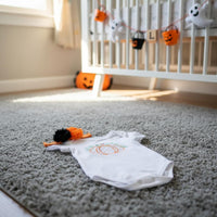 Halloween Infant Bodysuit Soft Material Embroidered Infant Bodysuit Skin-Friendly Short Sleeve Halloween Outfit for Young Children, Costume Parties