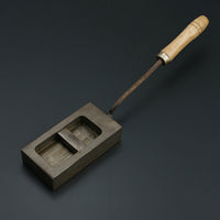 Metal Casting Form with Wooden Handle High Temperature Tool Long-Lasting