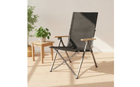 Folding Lounge Chair with Wooden Armrests Foldable Outdoor Recliner Metal Frame Weather-Resistant Patio Chair with Armrests for Backyard