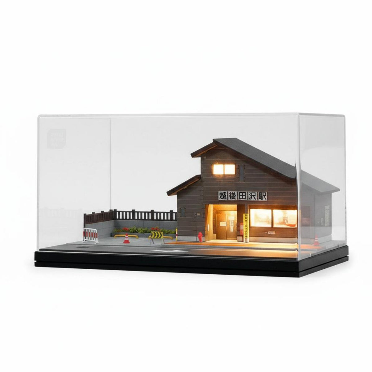 1:64 Station Car Model Display Case Scratch Resistant Miniature Railroad Station Model Box Lighted Look Acrylic Dust Cover for Collecting