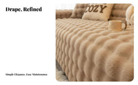 Scratch Resistant Wavy Velvety Fabric Sofa Cover Thickened Pet-Friendly Couch Blanket Winter Warm Home Nishing Soft and Comfortable for Dog Owners, Families, Homeowners, Living Room, Bedroom, on the Floor