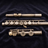 16-Hole Flute Bronze Closed-Hole Flute Split Key Mechanism Mechanism Woodwind for Beginners, Students, Training Lessons, Performance
