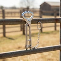 Stainless Steel Cattle Nose Clamp with Chain Heavy Duty Bull Holder with Chain Long-Lasting Cattle Nose Clamp Safe for Ranchers, Farms