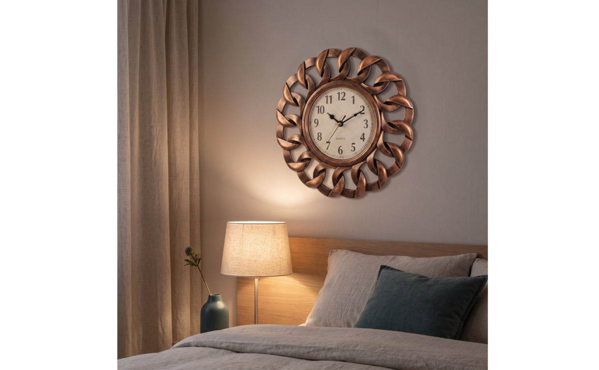 Clock with Openwork Frame Vintage Quartz Wall Clock 10-Inch for Hallway, Bedroom