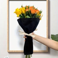 Minimalist Design Flower Gift Bag Hands-Effortless Canvas Floral Arrangement Carrier Eco-Friendly Flower Tote Bag Tie-Up Closure for Florists, Parties, Date Nights, Weddings, Photo Shoots