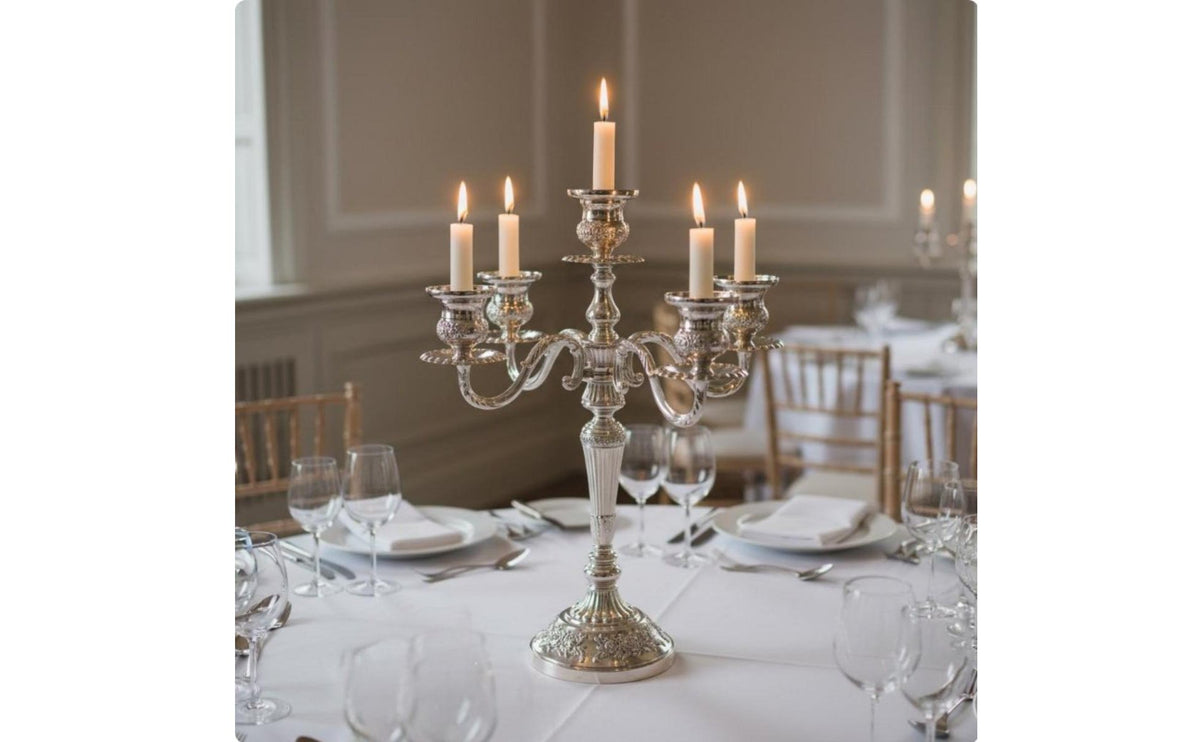 Elegant Shape 5 Arm Candelabra Exquisite Craftsmanship European Design Candelabra Stable Base Vintage Candle Stand for Wedding, Dining Table, Party