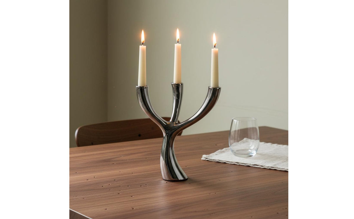 Nordic Design Silver Resin Candlestick Electroplated Finish Three-Arm Candlestick Decorative Centerpiece 3 Arm Candelabra Wedding Decoration for Restaurant, Living Room, Hotel
