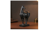 Horse Sculpture Compact Horse Figurine Naturalistic Collectible Figurine for Office, Entryway