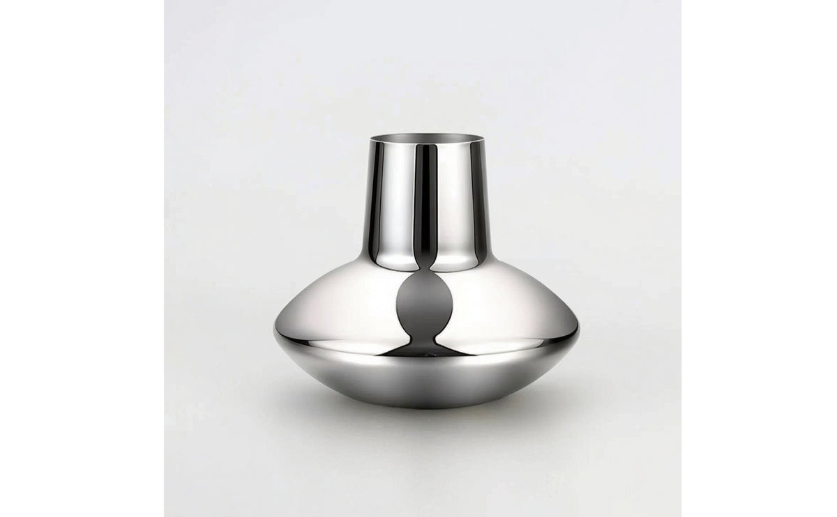 Stainless Steel Vase Polished Metal Vase with Mirrored Finish Flower Holder Easy to Clean Minimalist for Living Room