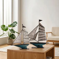 2 Pieces Metal Sailboat Figurine Decorative Tabletop Sailboat Stable Sculpture for Office