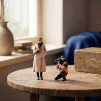 2 Pieces 1/64 Scale Figure Painted tiny people model Collectible Figures for Hobbyists, Tabletop Display