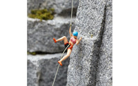 Scene Photography Mountaineering Couple Figures Collectible Mountaineer Figures Detailed Miniature Figure Resin Material
