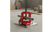 V-Shaped Jaw Heavy Duty Pipe Vise Reinforced Base Bench Pipe Vise High Carbon Steel Hand Tool for Professionals, Workshop, Repair Shop