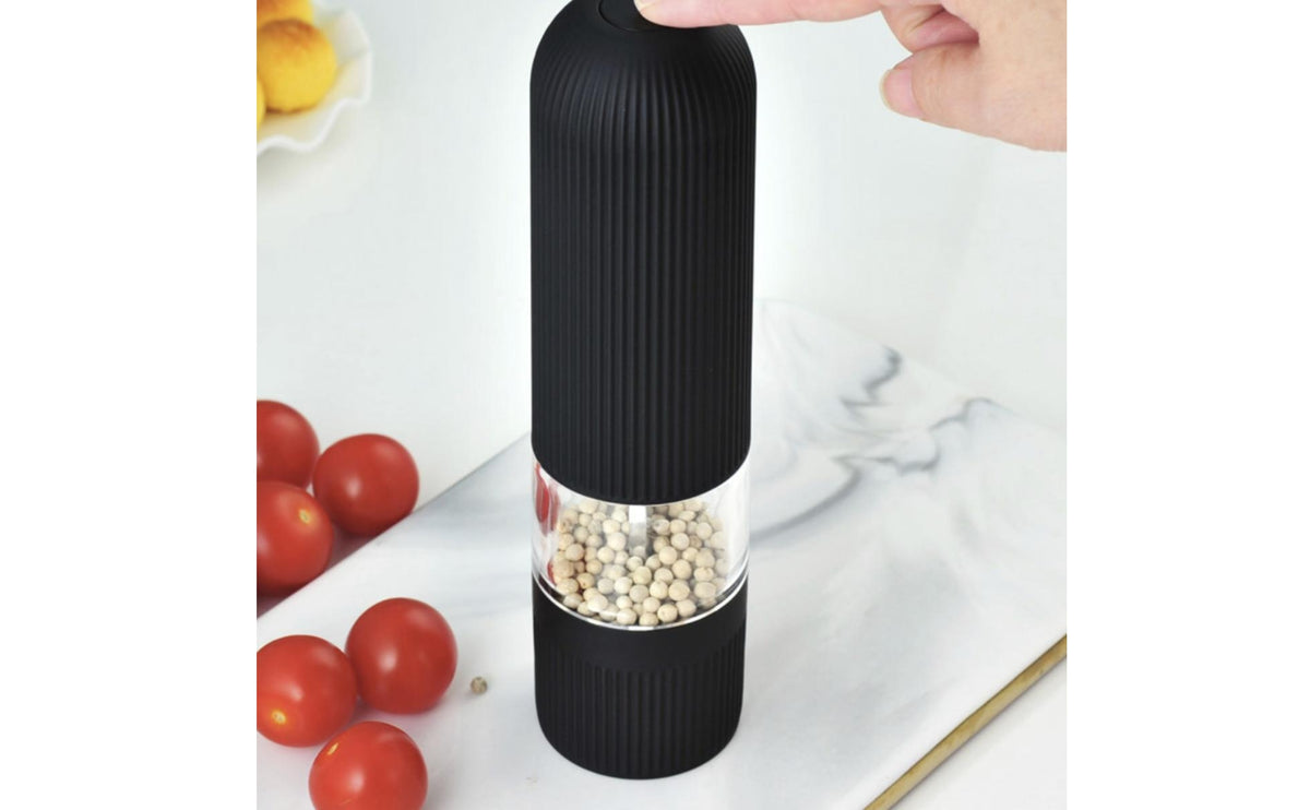 Electric Pepper Grinder Automatic Electric Pepper Mill Battery Powered for Hosts