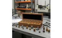 10 Pieces Keyboard Tuning Weights Wooden Case Instrument Tuning Weights Laboratory Weight Set Latch Closure