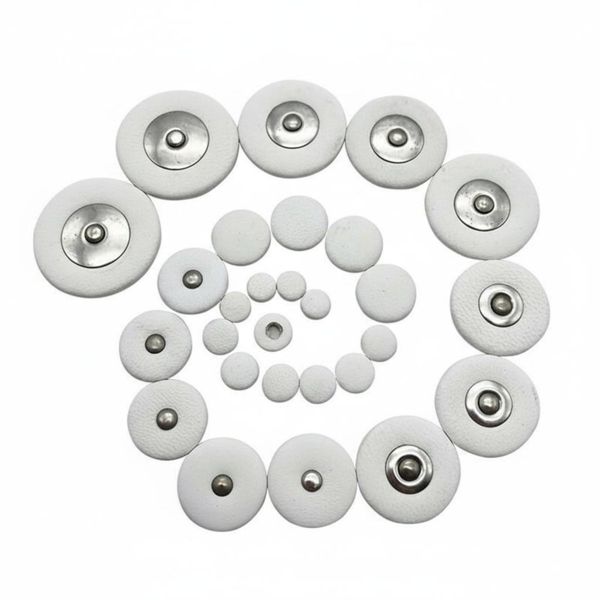 28 Pieces Sheepskin Material B-Flat Soprano Sax Key Pads Good Sealing Soprano Sax Pad Set Saxophone Tone Hole Pads for Musicians