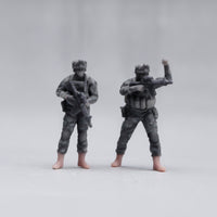 Resin Soldier Figures Highly Detailed Diorama Model Authentic for Collectors