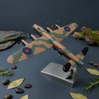 1/144 Scale Aircraft 1:144 Scale Historic Warplane Model Metal Model for Aviation Enthusiasts