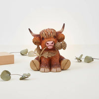 Highland Cow Statue Cute Design Scottish Cow Figurine Nordic Design