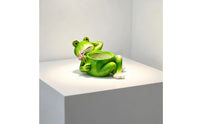 Frog Planter Whimsical Frog Flowerpot Compact Planter with Flower Embellishment for Patio Table