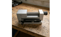 Precision Sine Swivel Vise Manual Swivel Machine Vise with Graduated Scale Rigid Vice for Toolrooms