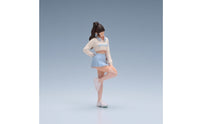 1/64 Miniature Girl Figure Cute Diorama Figure Collectible Ornament for Desk Display