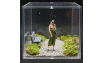 1:64 Scale Woman Figurine Workmanship Capped Girl Miniature Versatile Scene Decoration Resin Diorama Person for Hobbyists, Collectors