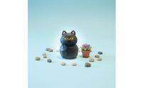 Versatile Placement Resin Cat Figurine Original Design Wood Carving Design Cat Statue Funny & Playful for Collectors, Desktop, Bookshelf
