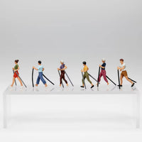 6 Pieces 1/87 Skiing Figures with Skis Painted Miniature Skiers Collectible Ski Figure for Hobbyists, Winter Scene, Scenic Decoration