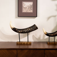 Wabi-Sabi Industrial Style Decorative Ivory Horn Ornament for Office Bookshelf