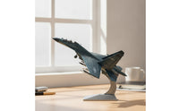 1/48 1/48 F 16V Plane Collectible Fighter Jet Model with Stand Desktop Decoration Diecast Aircraft with Stand for Aviation Enthusiasts, Bookshelf, Office