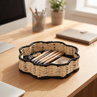 Two-Tone Paper Rope Tray Decorative Handwoven Catch-All Tray Rustic Scalloped Basket Lightweight for Coffee Table