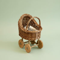 With Wheels Wicker Baby Carriage Basket Rustic Design Baby Stroller Flower Pot DIY Craft Supply Decorative Container for Florists