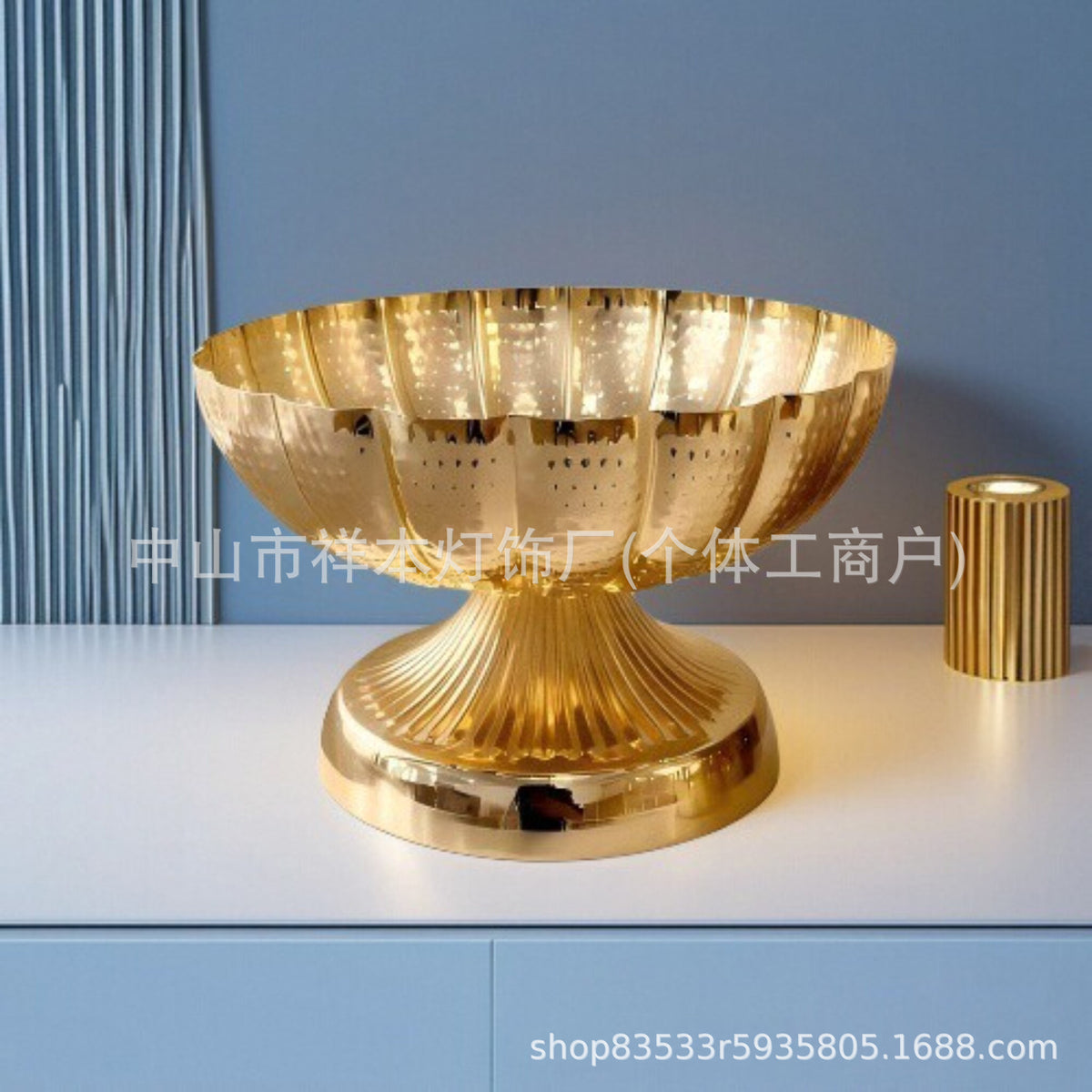 Gold Fruit Bowl Metal Decorative Piece for Living Room and Coffee Table