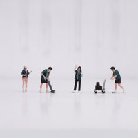 4 Pieces Miniature Convenience Store 3D Scene Printed 1:64 Scale Figures Hand-Painted Resin Figures with Rolling Cart for Model Collectors