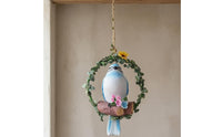 Flower Accents Bird Wreath Ornament Painted Floral Bird Ornament Wood Textured Hanging Hummingbird Decorative for Home, Balcony, Courtyard