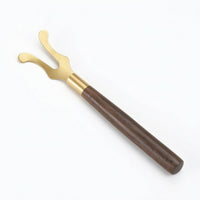 Tea Lid Lifter Gold-Toned Lid Lifter with Wooden Handle Forked for Home, Hosts