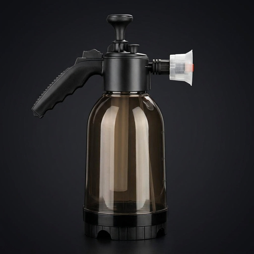 Garden Sprayer for Car Cleaning and Car Wash, Manual Pump Sprayer with Foam Nozzle, 2L Pump Spray Bottle, Labor-Saving Design for Multi-Scene