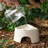 2-Pack Ceramic Hide and Humid Hide for Snake, White Water-Absorbent Leopard Gecko Enclosure Accessories, Smooth Thermal Cave for Frogs and Reptiles