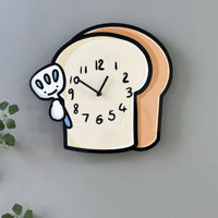 Silent Bread Slice Clock Cream Face Bread-Shaped Wall Clock Black Outline Home Decor Arabic Numerals
