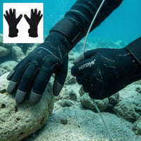 Textured Grip 5mm Neoprene Diving Gloves Wear Resistant Full Finger Diving Gloves Wrist Strap Secure Fit for Underwater