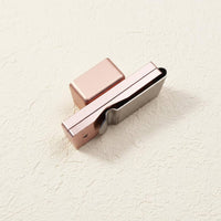 Silent Chalk Clip Compact Rose Gold Chalk Holder Lightweight Sports Accessory