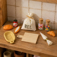 10 Pieces Assembled Miniature Baking Prop Set Cloth Drawstring Sack Dollhouse Bakery Prop Set Glass Bottles Miniature Kitchen Props Cork Stoppers