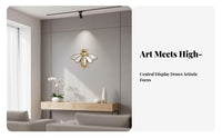 Mirrored Wasp Wall Hanging Resin Material Dimensional Wall Art Bee Shaped Mirror High-Quality Materials House Decoration
