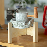 Creative Gift Miniature Stone Mill Solid Wood Handle Small Millstone Ornament Detachable Design Decorative Stone Grinder for Display Cabinet, Desktop, Bookshelf, Tea Room