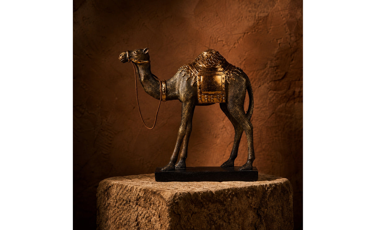 Camel Figurine with Golden Base-Toned Camel Figurine Retro Decorative Piece for Journeyers, Bookshelf