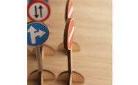 Wooden Traffic Signs with Stands Interactive Wooden Traffic Signs Playset Learning Toy Imaginative Set Open-Ended