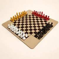 Sculpted Knight Heads Four-Player Chess Set Glossy 4 Player Chess Set Rounded Corners Strategy Game