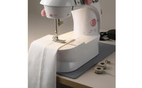 Built-in Light Mini Electric Sewing Machine Foot Pedal Desktop Sewing Machine Metal Hook Craft Tool Spare Bobbins